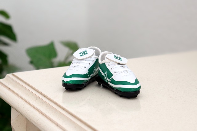 背景如何 背景如何